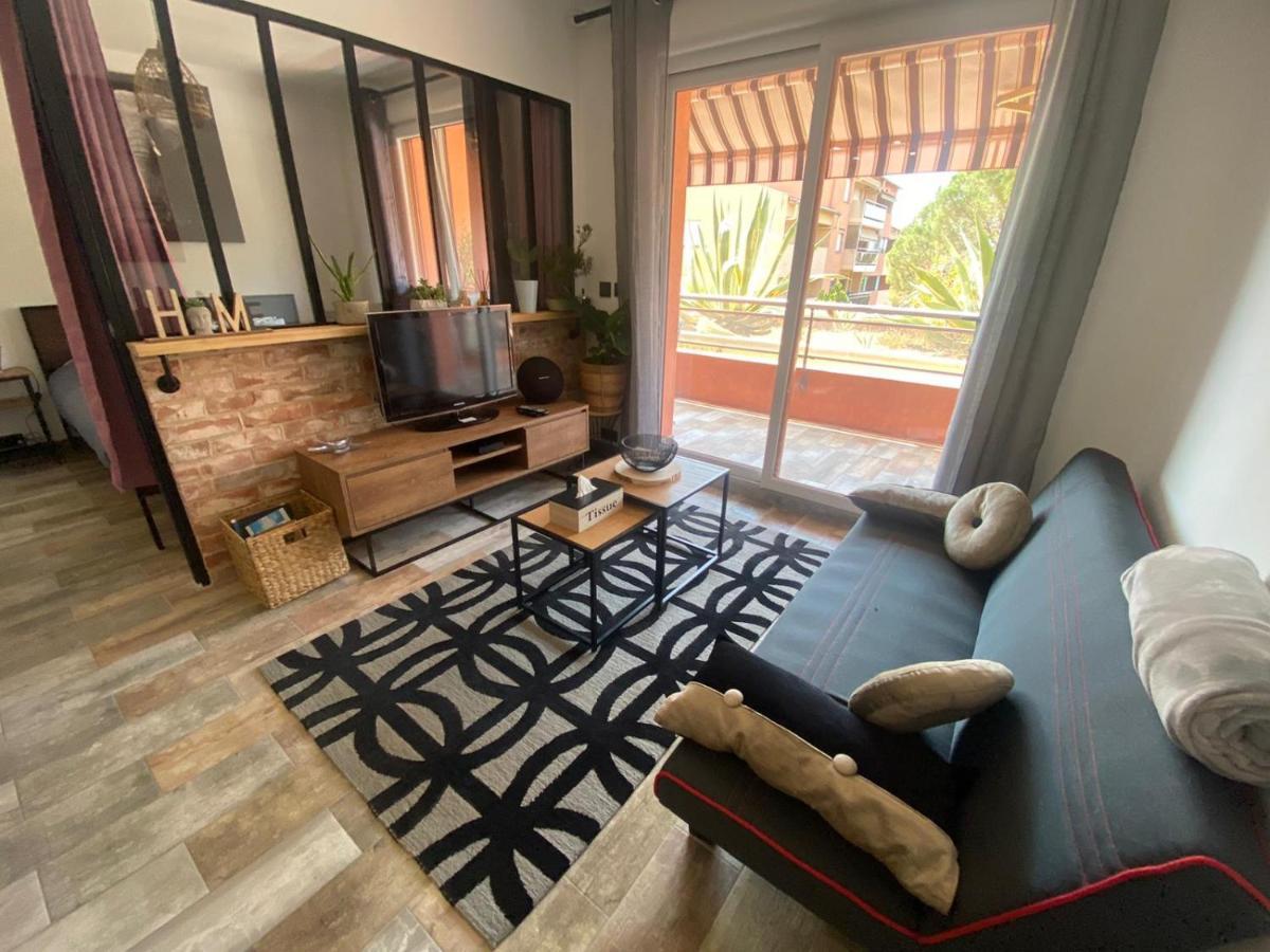 Appartement Vue Mer Avec Place De Parking Privee Sainte-Maxime Buitenkant foto