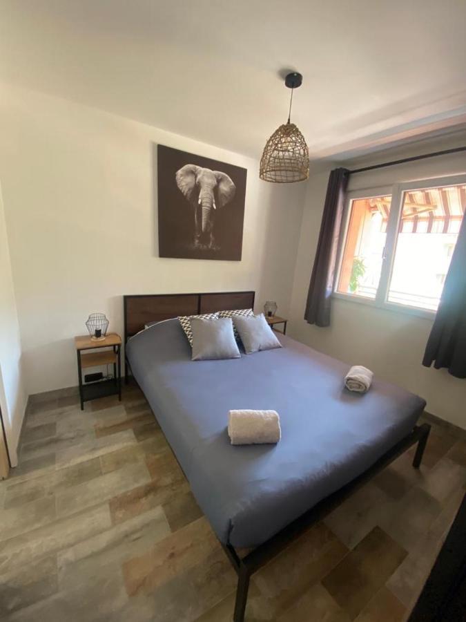 Appartement Vue Mer Avec Place De Parking Privee Sainte-Maxime Buitenkant foto